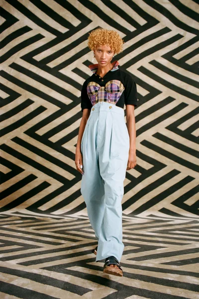 Look 30
